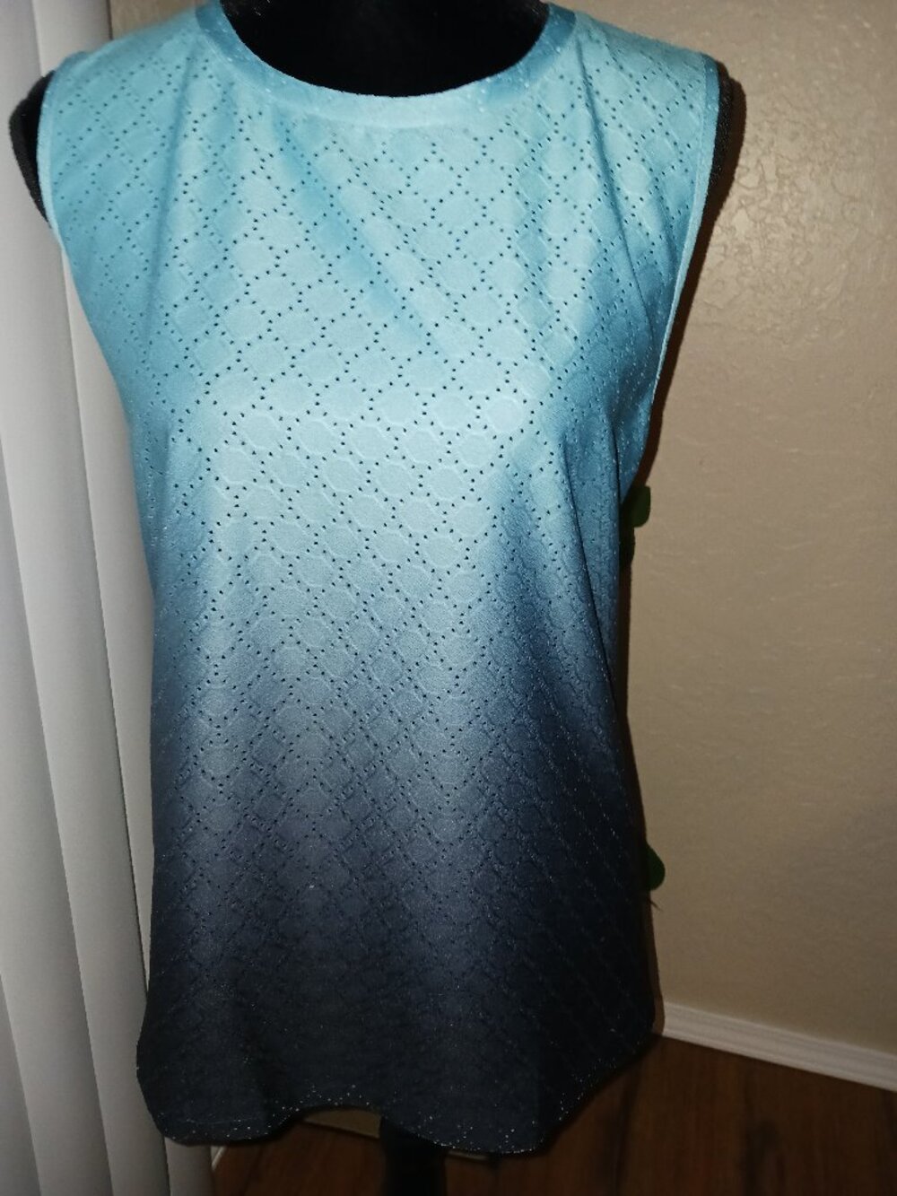 Zeagoo blue/black tank top, Size XL